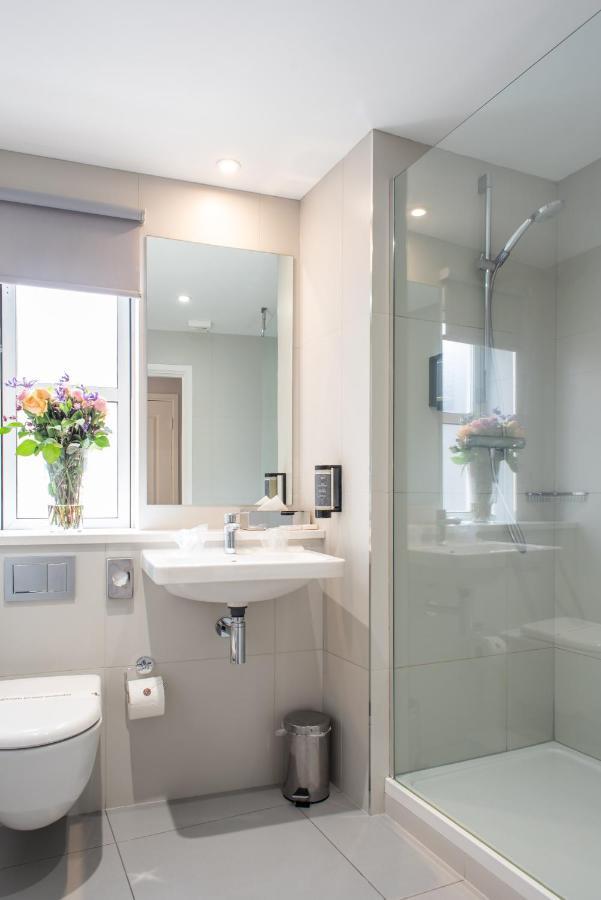Premier Suites רדינג מראה חיצוני תמונה