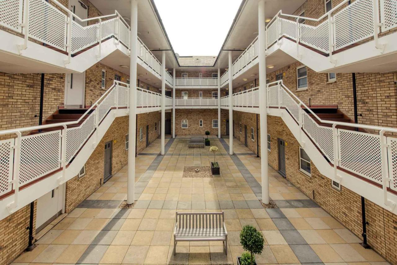 Premier Suites רדינג מראה חיצוני תמונה